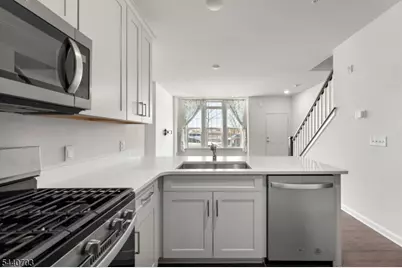 19 S Davenport St, Somerville, NJ 08876 - Photo 10