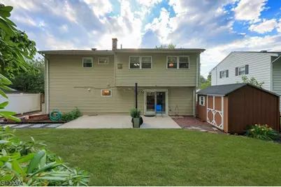 45 Fieldstone Dr, Somerville, NJ 08876 - Photo 34