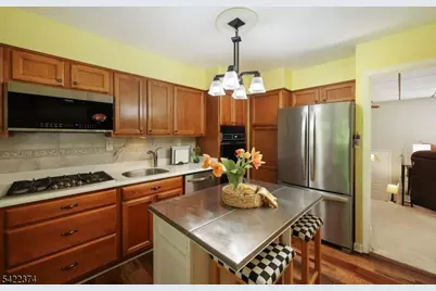 45 Fieldstone Dr, Somerville, NJ 08876 - Photo 14