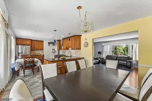336 Darby Ln, Mountainside, NJ 07092 - Photo 10