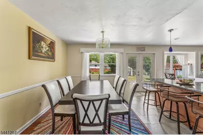 336 Darby Ln, Mountainside, NJ 07092 - Photo 10