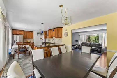 336 Darby Ln, Mountainside, NJ 07092 - Photo 12