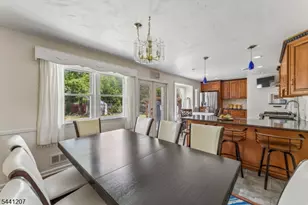 336 Darby Ln, Mountainside, NJ 07092 - Photo 12