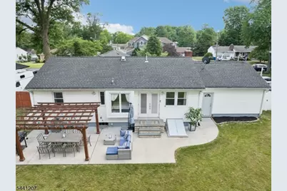 336 Darby Ln, Mountainside, NJ 07092 - Photo 34