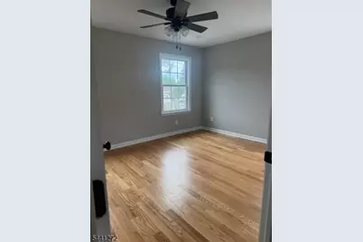 109 Pearl Pl, Dunellen, NJ 08812 - Photo 4