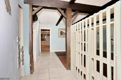 49 S Franklin Ave, Bergenfield, NJ 07621 - Photo 4