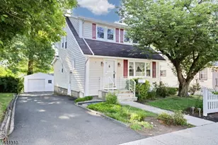 49 S Franklin Ave, Bergenfield, NJ 07621 - Photo 1