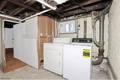 49 S Franklin Ave, Bergenfield, NJ 07621 - Photo 30