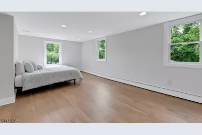 32 Bellows Ln, Montville Township, NJ 07082 - Photo 24