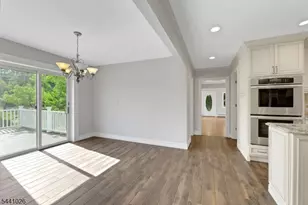 32 Bellows Ln, Montville Township, NJ 07082 - Photo 20