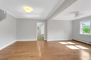 32 Bellows Ln, Montville Township, NJ 07082 - Photo 6