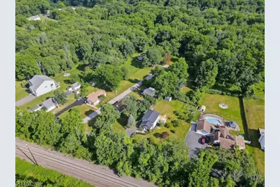 32 Bellows Ln, Montville Township, NJ 07082 - Photo 44