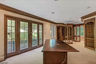 225 Sunlit Dr, Warren Township, NJ 07059 - Photo 8