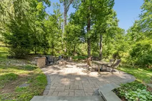 7 Farview Dr, Clinton Township, NJ 08801 - Photo 12