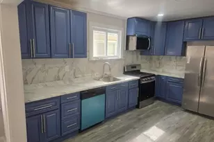 54 Kenmore Ave, Newark, NJ 07106 - Photo 2