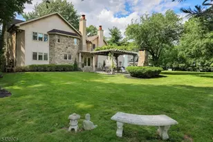 2 Estelle Pl, Cranford Township, NJ 07016 - Photo 46