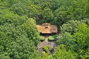 6 Farm Rd, Chester, NJ 07930 - Photo 2