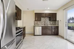 822 Pompton Ave, Cedar Grove, NJ 07009 - Photo 30
