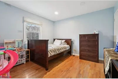 822 Pompton Ave #2, Cedar Grove, NJ 07009 - Photo 16