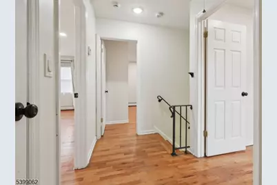 822 Pompton Ave #2, Cedar Grove, NJ 07009 - Photo 32