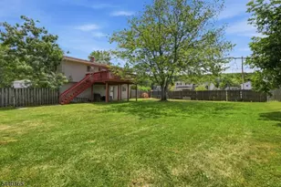 71 Clover Hill Dr, Mount Olive, NJ 07836 - Photo 28