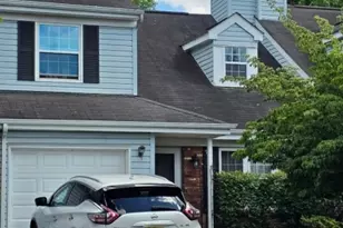 223 Coldspring Ct, Franklin Township, NJ 08873 - Photo 1