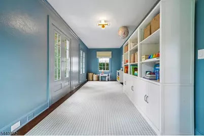 27 Pine Grove Ave, Summit, NJ 07901 - Photo 8
