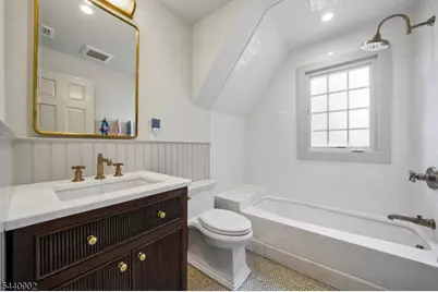 27 Pine Grove Ave, Summit, NJ 07901 - Photo 24