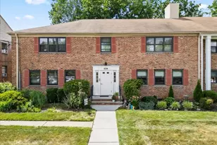 53a Sandra Cir, Westfield, NJ 07090 - Photo 1
