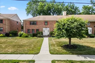 53a Sandra Cir, Westfield, NJ 07090 - Photo 2