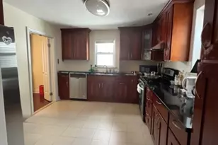 44 Greenwood Dr, Millburn, NJ 07041 - Photo 4