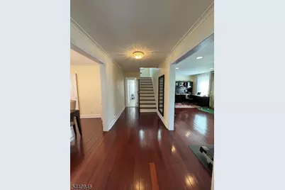 44 Greenwood Dr, Millburn, NJ 07041 - Photo 2