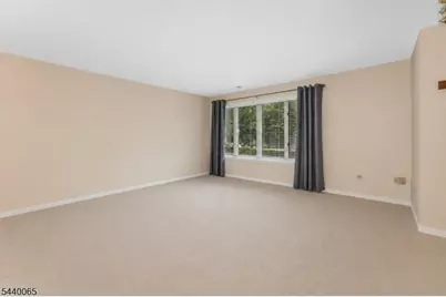 25 Augusta Dr, Clinton Township, NJ 08801 - Photo 6