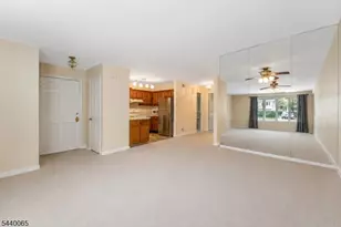 25 Augusta Dr, Clinton Township, NJ 08801 - Photo 8