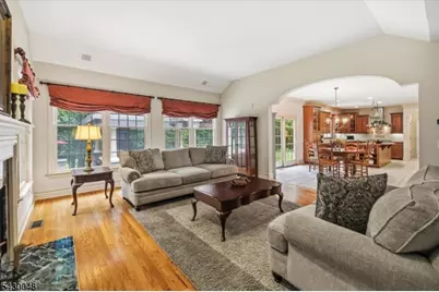 11 King Alex Ct, Sparta Township, NJ 07871 - Photo 10