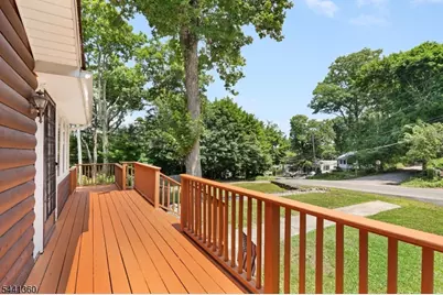 41 E Shore Rd, Jefferson Township, NJ 07849 - Photo 14