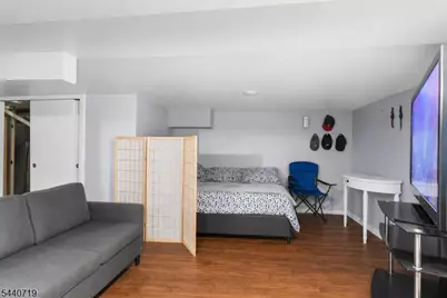 136 Smith St, Elizabeth, NJ 07201 - Photo 32