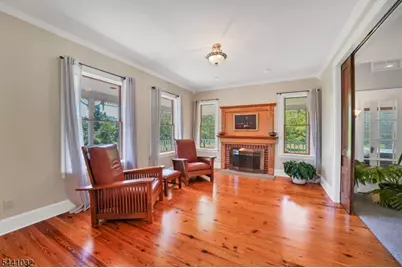 234 Fairview Ave, Washington Township, NJ 07853 - Photo 6