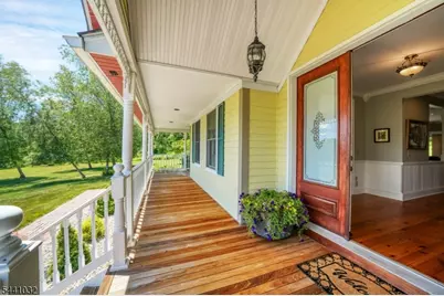 234 Fairview Ave, Washington Township, NJ 07853 - Photo 4