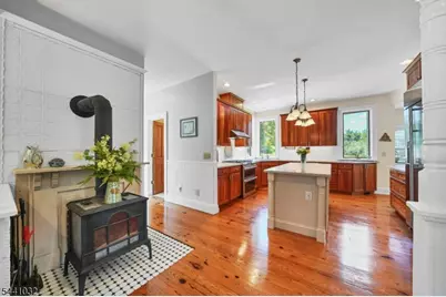 234 Fairview Ave, Washington Township, NJ 07853 - Photo 14