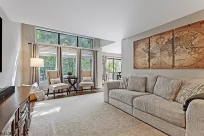 32 Flintlock Ter, Rockaway Township, NJ 07866 - Photo 6