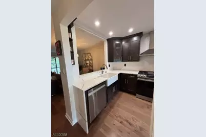 1104 Woodbridge Commons Way #1104, Woodbridge Township, NJ 08830 - Photo 6
