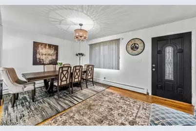 101 Maple Hill Rd, Clifton, NJ 07013 - Photo 8