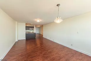 7004 Kennedy Blvd E, Guttenberg Town, NJ 07093 - Photo 20