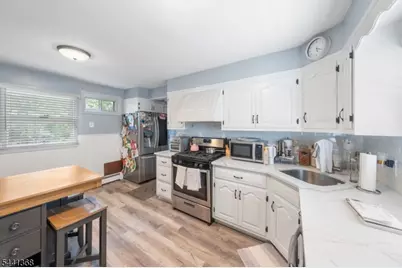 306 E Passaic Ave, Nutley, NJ 07110 - Photo 8
