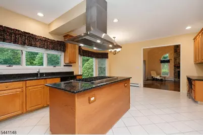 181 Berkley Ave, Montgomery Township, NJ 08502 - Photo 22