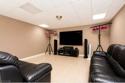 181 Berkley Ave, Montgomery Township, NJ 08502 - Photo 44