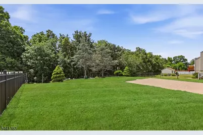 917 Timberline Dr, Jefferson Township, NJ 07849 - Photo 36