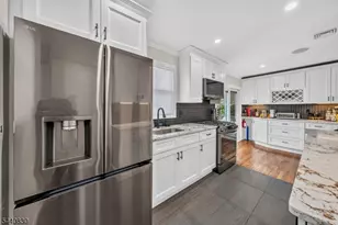 42 Donnalin Pl, Clifton, NJ 07013 - Photo 12