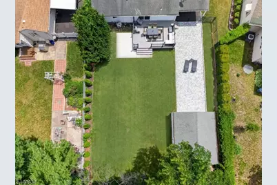 42 Donnalin Pl, Clifton, NJ 07013 - Photo 40